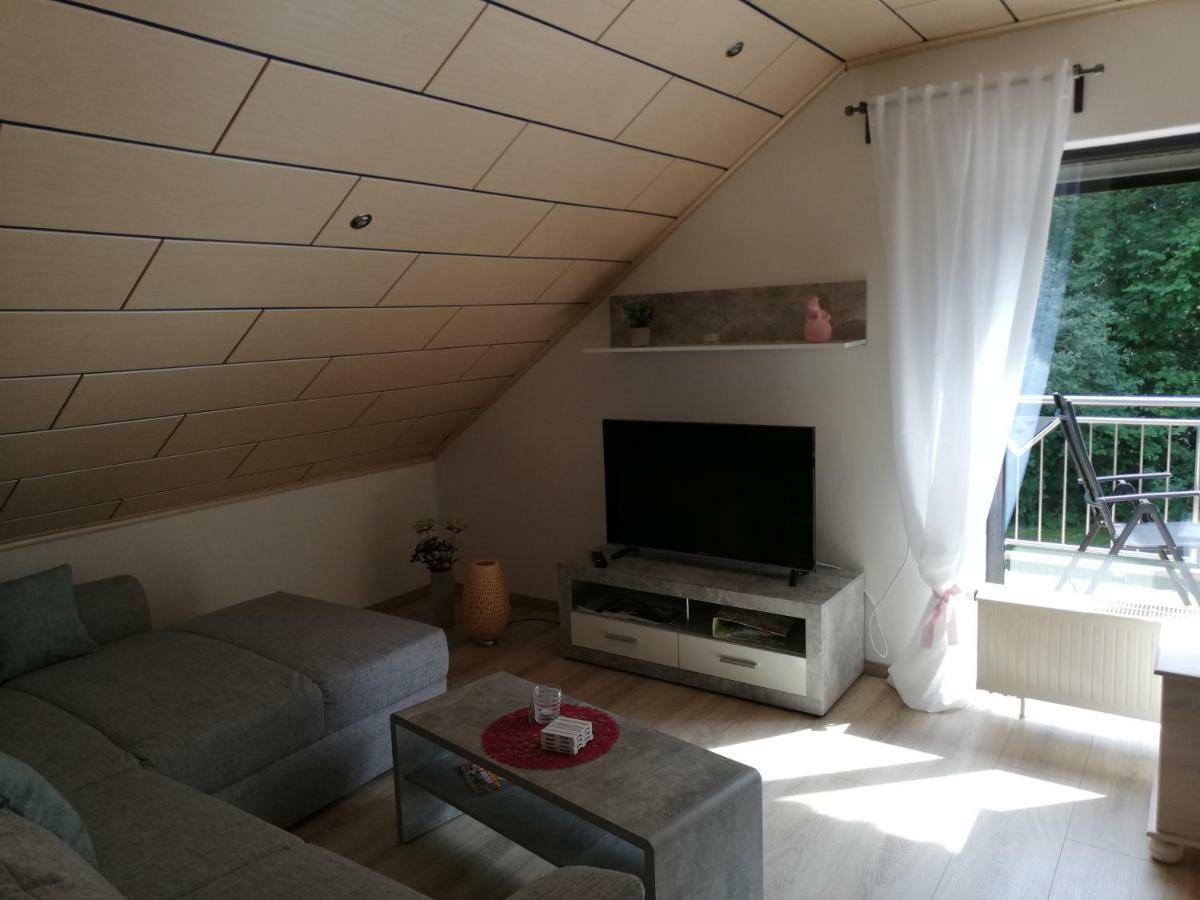 Ferienwohnung An Der Lay Wohnung 2 Bach  Exteriör bild