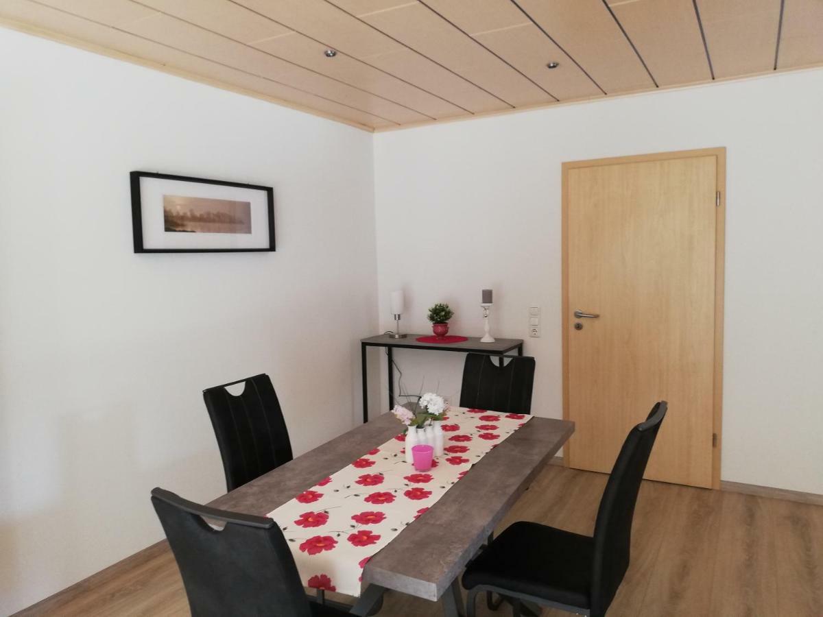 Ferienwohnung An Der Lay Wohnung 2 Bach  Exteriör bild