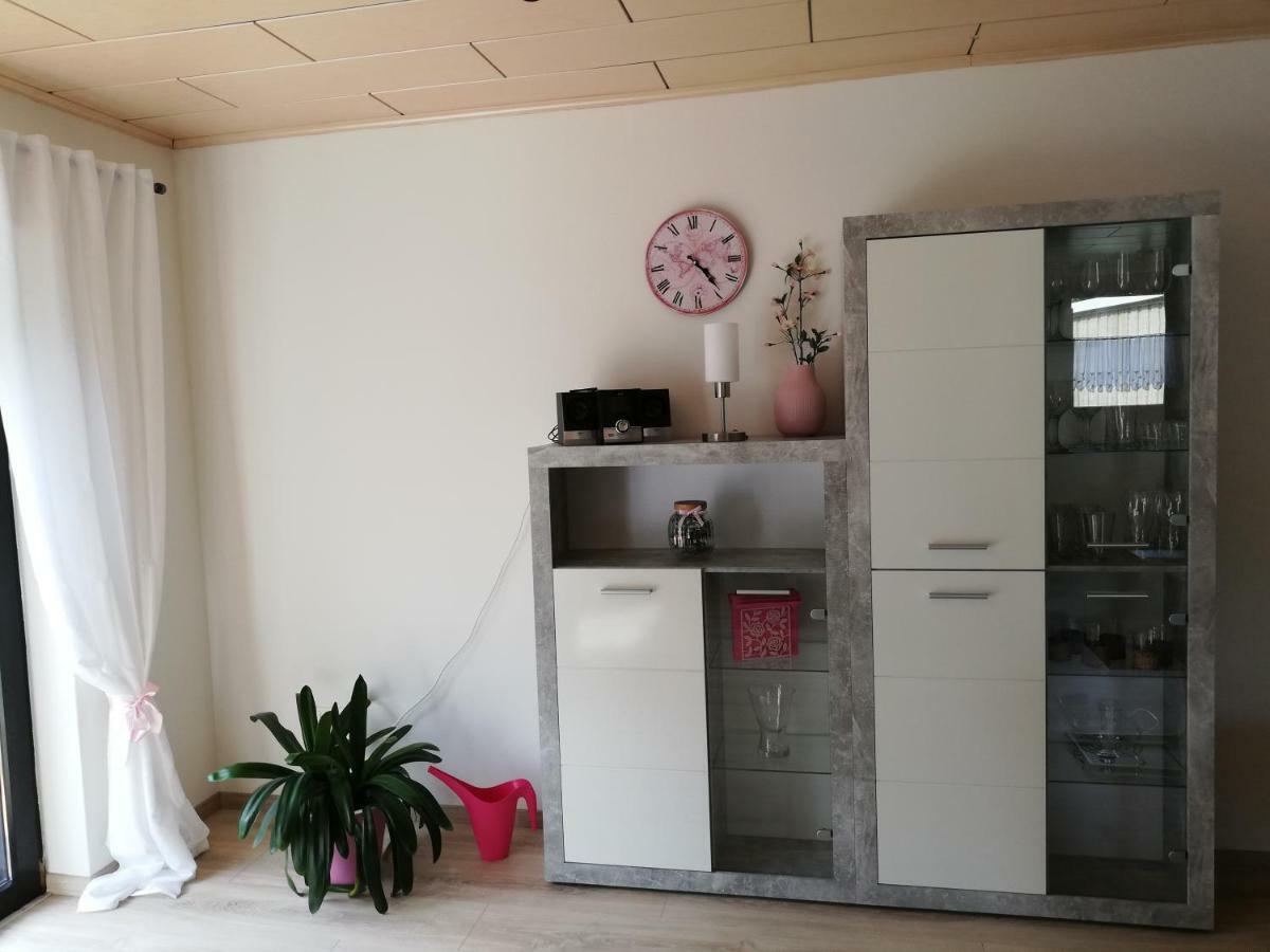 Ferienwohnung An Der Lay Wohnung 2 Bach  Exteriör bild